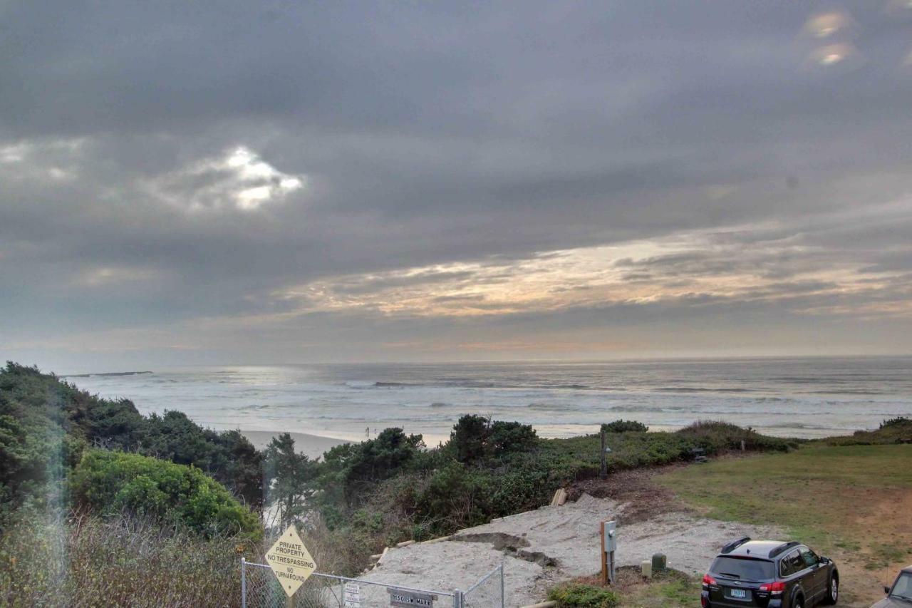 The Yaquina House Villa Newport Exterior photo